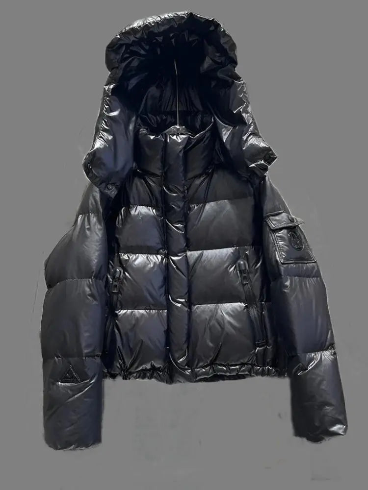 CozyChic - Trendy Kort Damejakke med Hette for Kalde Dager Motelys