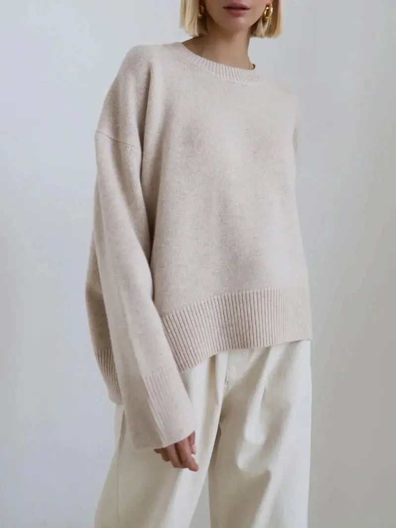 Serene Comfort Strikkegenser – Tidløs Eleganse for Enhver Anledning Motelys