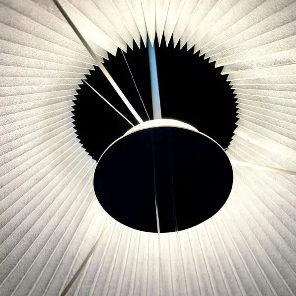 LumaRay - Elegant LED Nedhengt Taklampe for Moderne Interiør Motelys