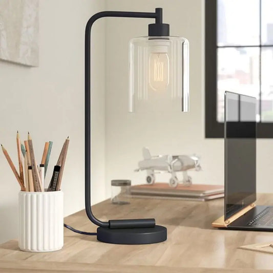 LumeSphere - Stilren Sylindrisk Bordlampe for Et Moderne Hjem Motelys