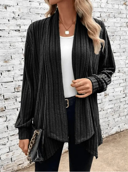 CozyCocoon - Vest i Flaggermusstrikk for En Trendy Vinterlook Motelys
