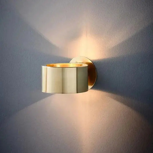 Minimalistisk vegglampe Motelys