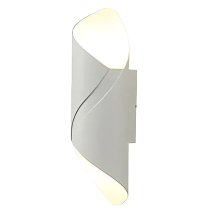 BrightNest - Elegant Utendørs Vegglampe for Sikker Belysning Motelys