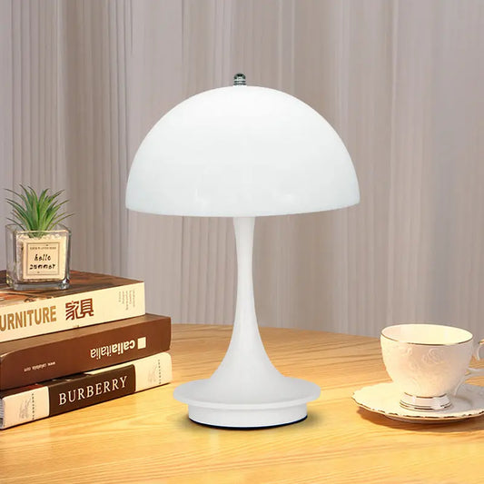 Moderne bordlampe Motelys