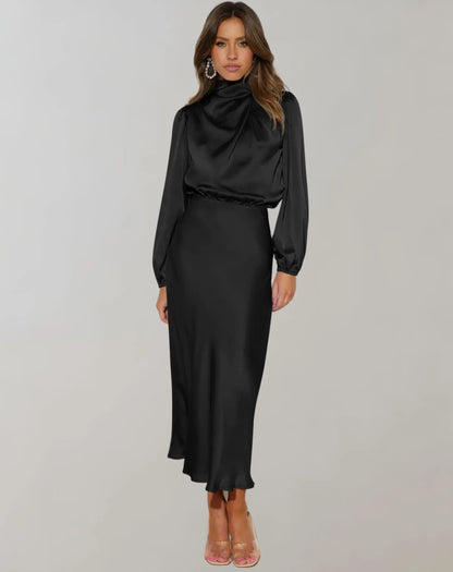 GlamStyle - Elegant Satengkjole med Lange Ermer for Spesielle Anledninger Motelys