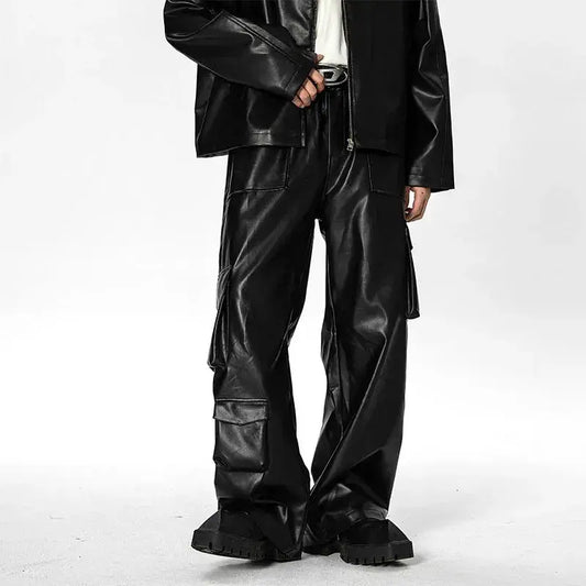 UrbanChic - Løse Skinnbukser For En Uformell Men Stilfull Look Motelys