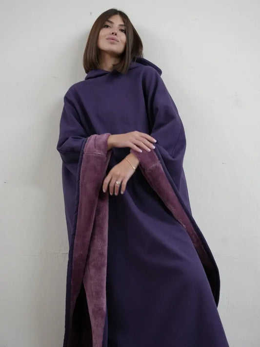 CozyNest - Poncho i Fleece Med Hette for Maksimal Komfort Motelys