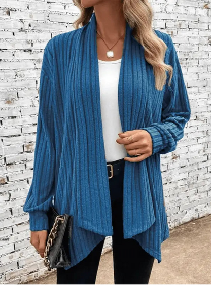 CozyCocoon - Vest i Flaggermusstrikk for En Trendy Vinterlook Motelys