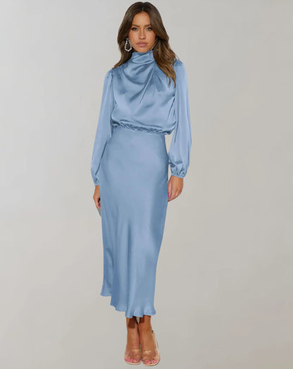 GlamStyle - Elegant Satengkjole med Lange Ermer for Spesielle Anledninger Motelys