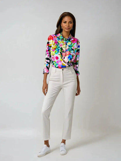 FloralVibe - Bluse med Blomstermønster for En Fargerik Garderobe Motelys