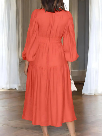 GlamourWave - Stilfull Maxikjole med Dyp V-Hals for Elegante Anledninger Motelys