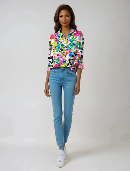 FloralVibe - Bluse med Blomstermønster for En Fargerik Garderobe Motelys