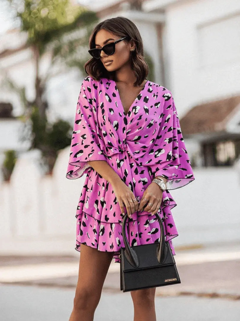 FashionVibe - Stilig Mini Kjole for Trendy Kvelder Motelys