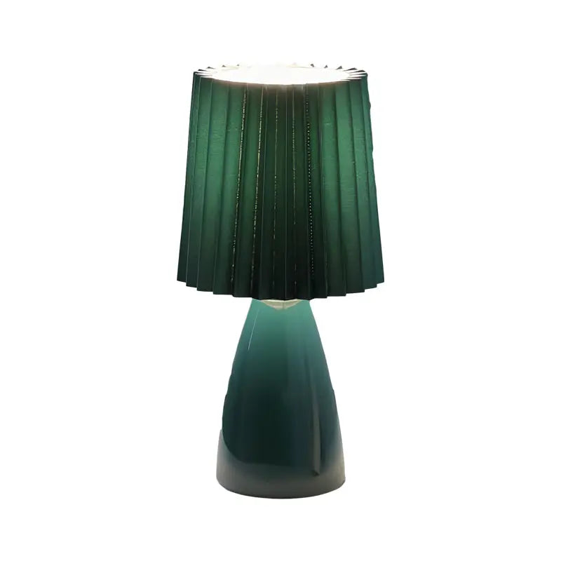 GlassGlow - Elegant Bordlampe med Glassfot for Ditt Hjem Motelys
