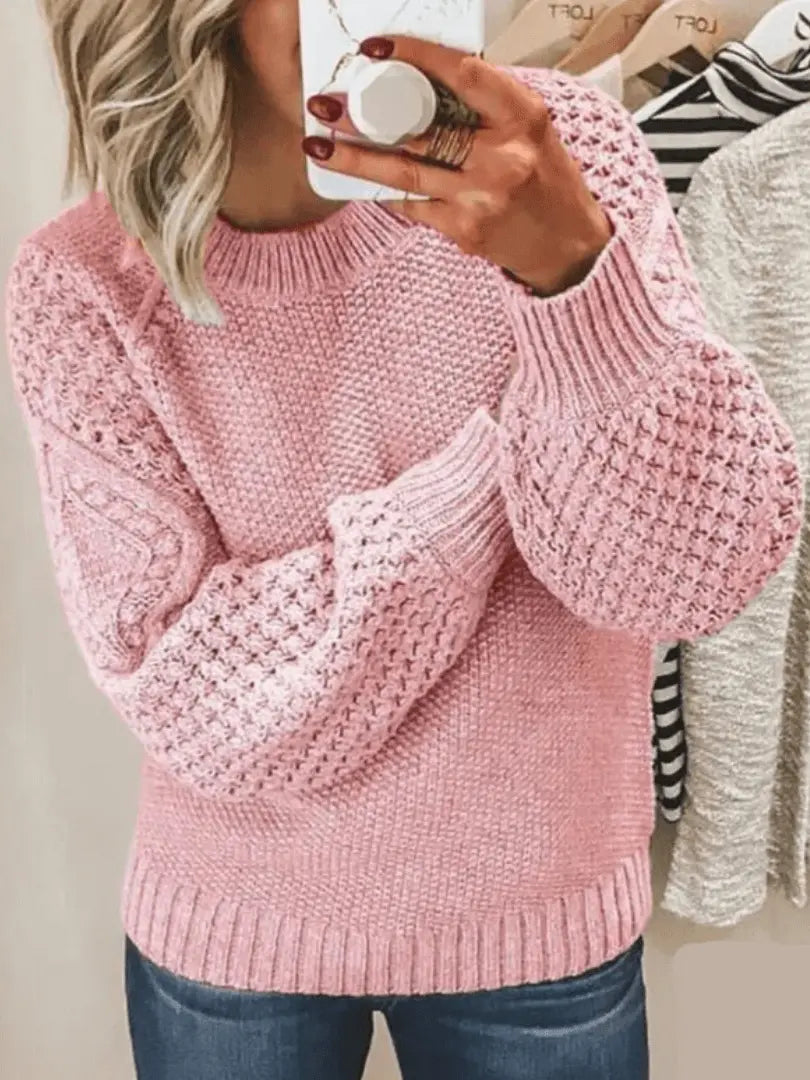 KnitNest - Trendy Strikket Genser for Varm Komfort Motelys