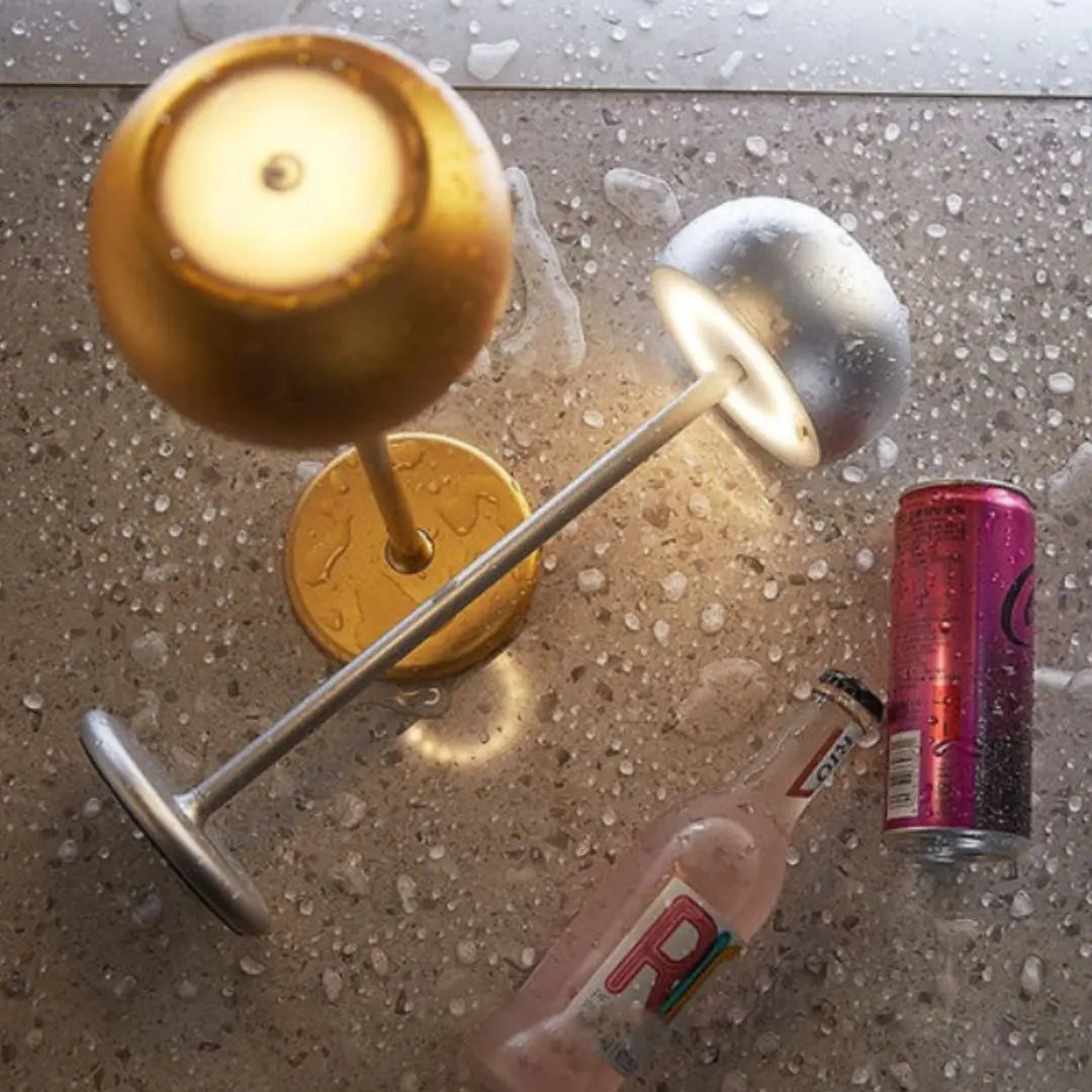 Minimalistisk bordlampe Motelys