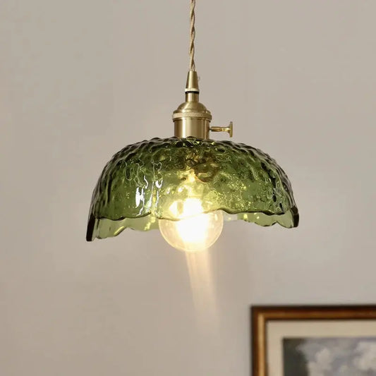 BrassGlow - Elegant Pendellampe i Messingglass for Stilfulle Rom Motelys