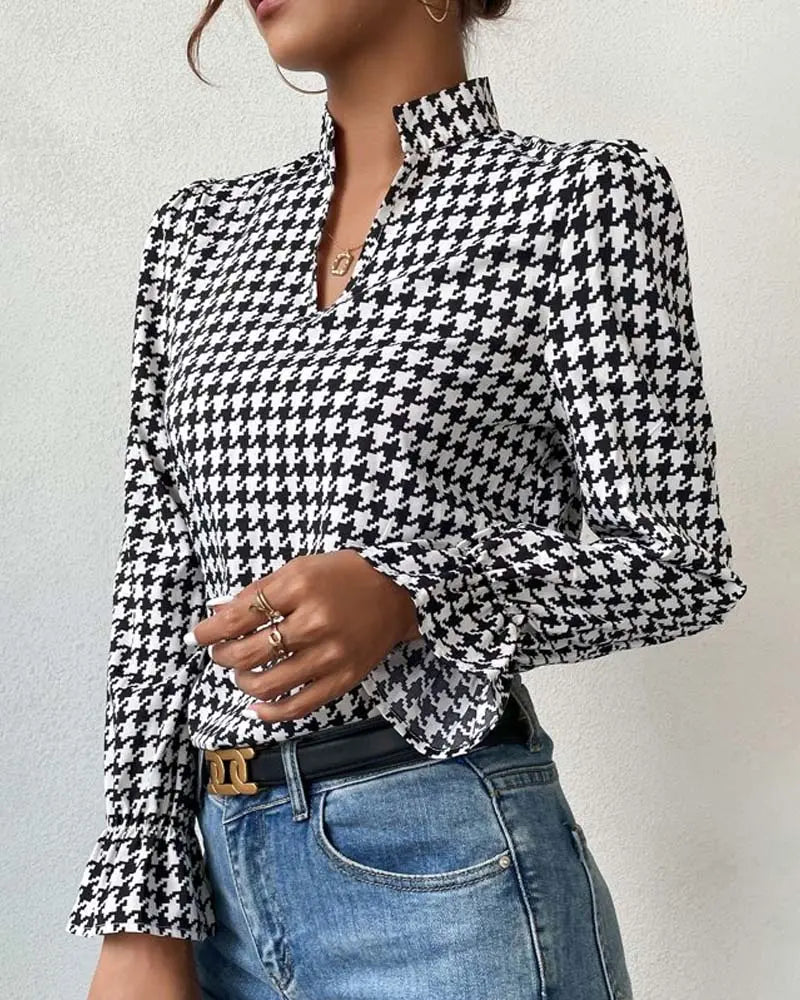 ChicVibe - Trendy Bluse med Mønster for Moderne Stiler Motelys