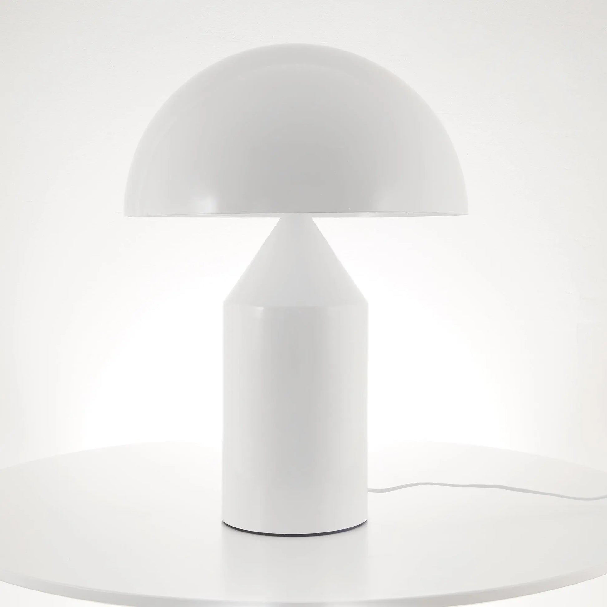 BrightCraft - Stilig Panellampe i Metall for Moderne Interiør Motelys