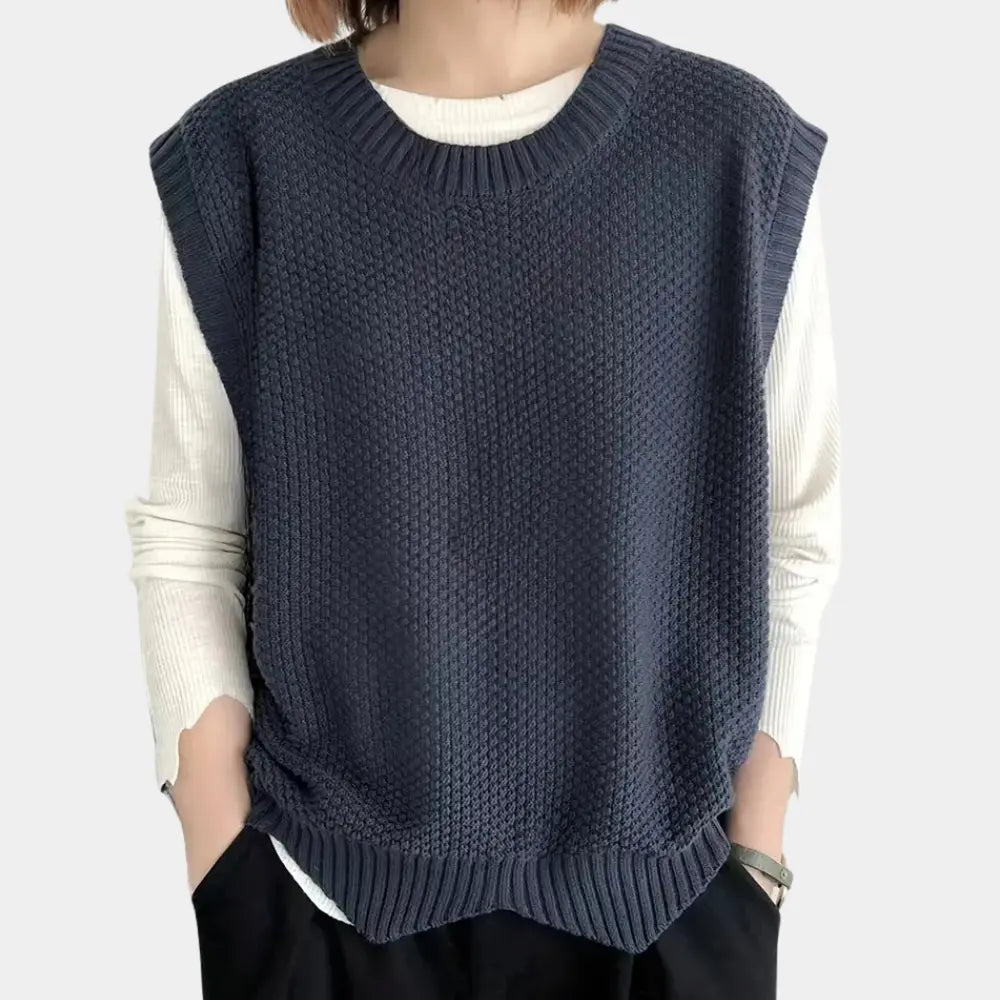 KnitChic - Strikket Veste for Kvinner i Stilfull Design Motelys