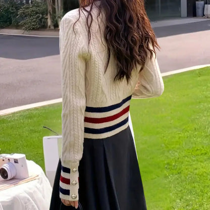 ChicWave - Stripete Dame-Cardigan Med V-Hals for Enestående Stil Motelys