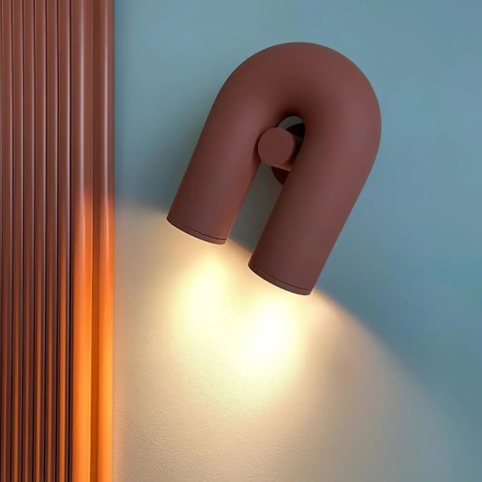 LumiArt - Trendy Vegglampe for Unike Interiører Motelys