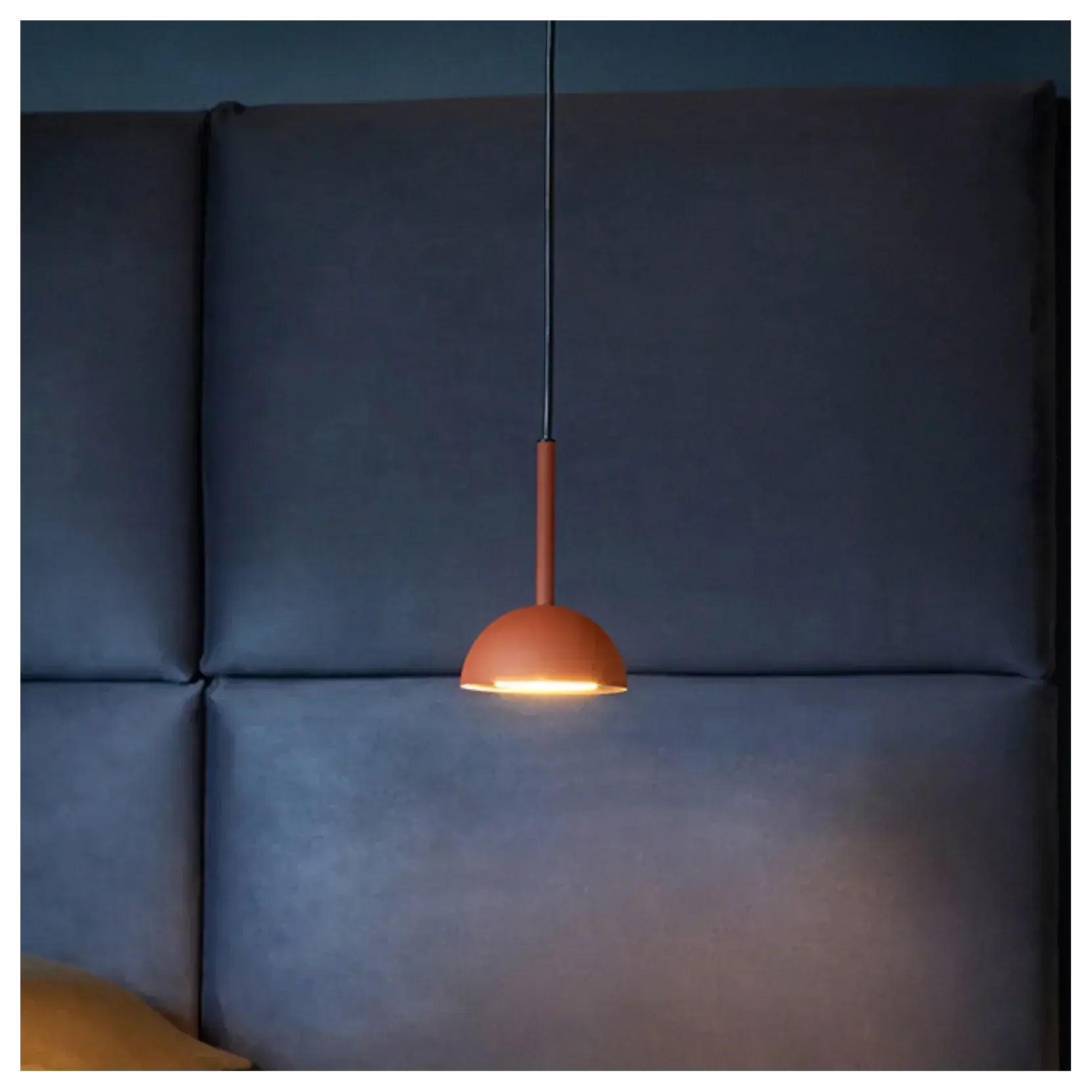 LuxeGlow - Stilren Pendellampe for Moderne Hjem Motelys