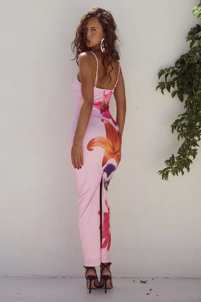 FloralChic - Blomstret Kjole for Sommerlige Anledninger Motelys