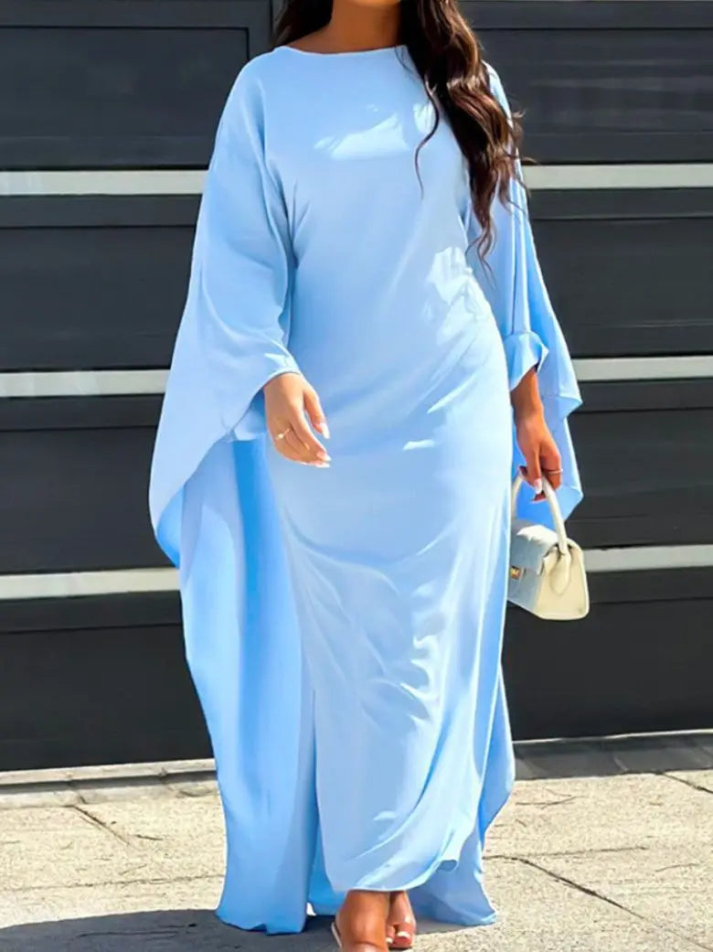 FashionAura - Elegante Kjole med Flaggermusermer for Stilfulle Anledninger Motelys