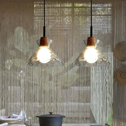 LuxeGlow - Stilig Glass Pendellampe i Treoppheng for Moderne Rom Motelys