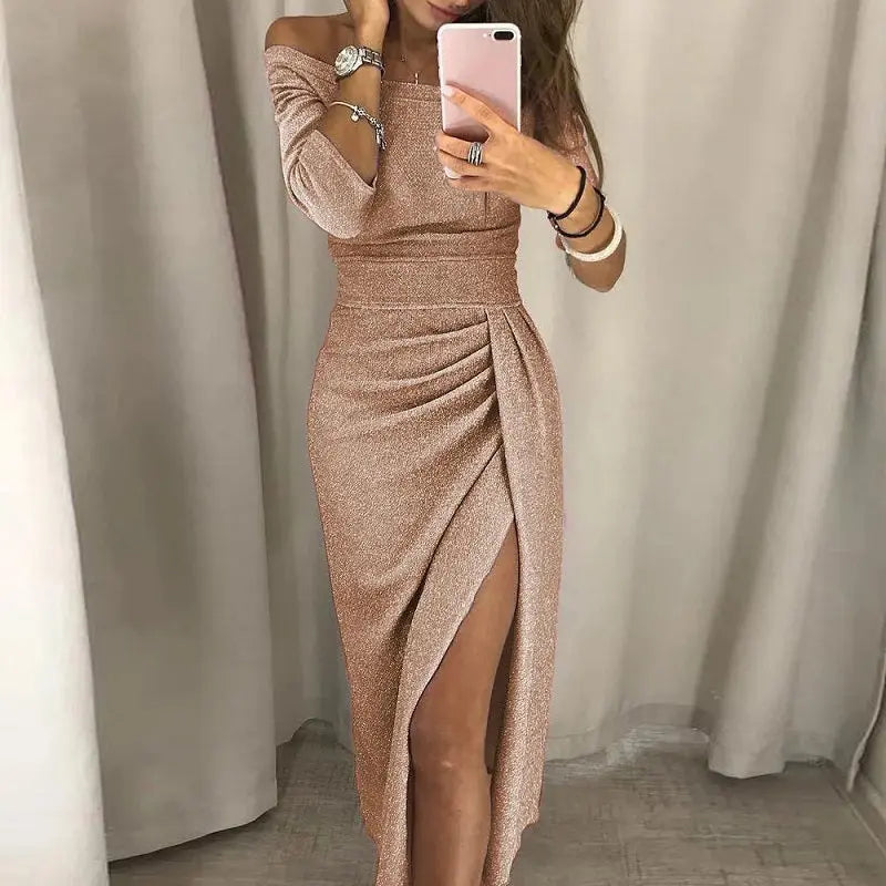 KreativStil - Stilig Kjole med Åpen Hals for En Uimotståelig Look Motelys