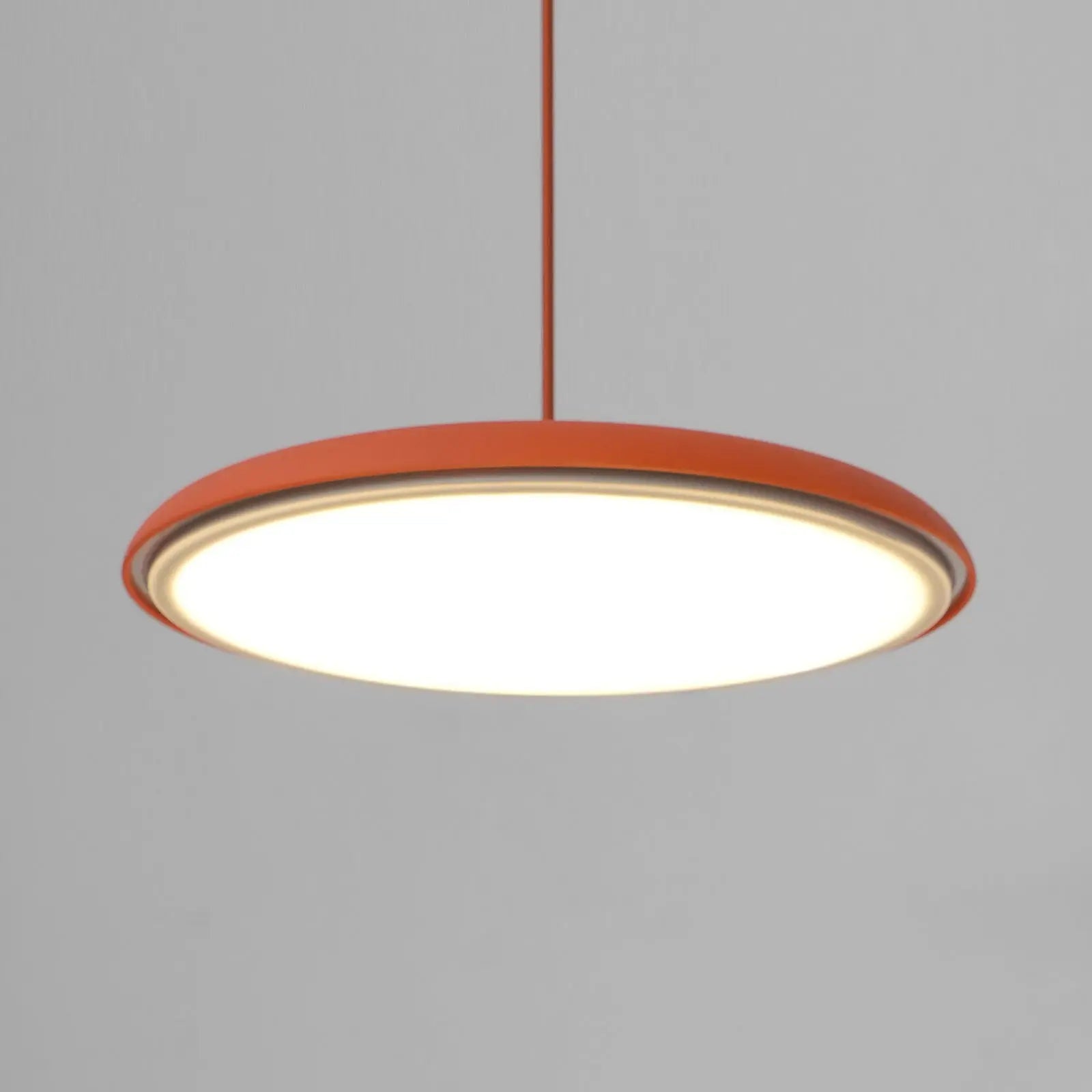 LuxeLight - Stilren Pendellampe for Hjemmekos Motelys