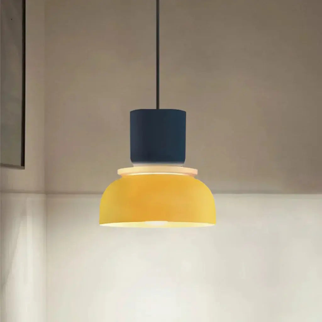 VibrantGlow - Color Block Pendellampe for Et Moderne Hjem Motelys