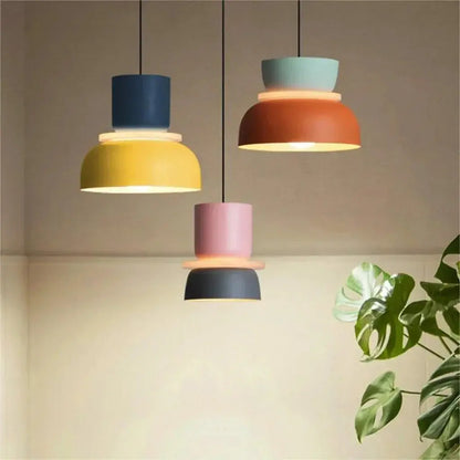 VibrantGlow - Color Block Pendellampe for Et Moderne Hjem Motelys