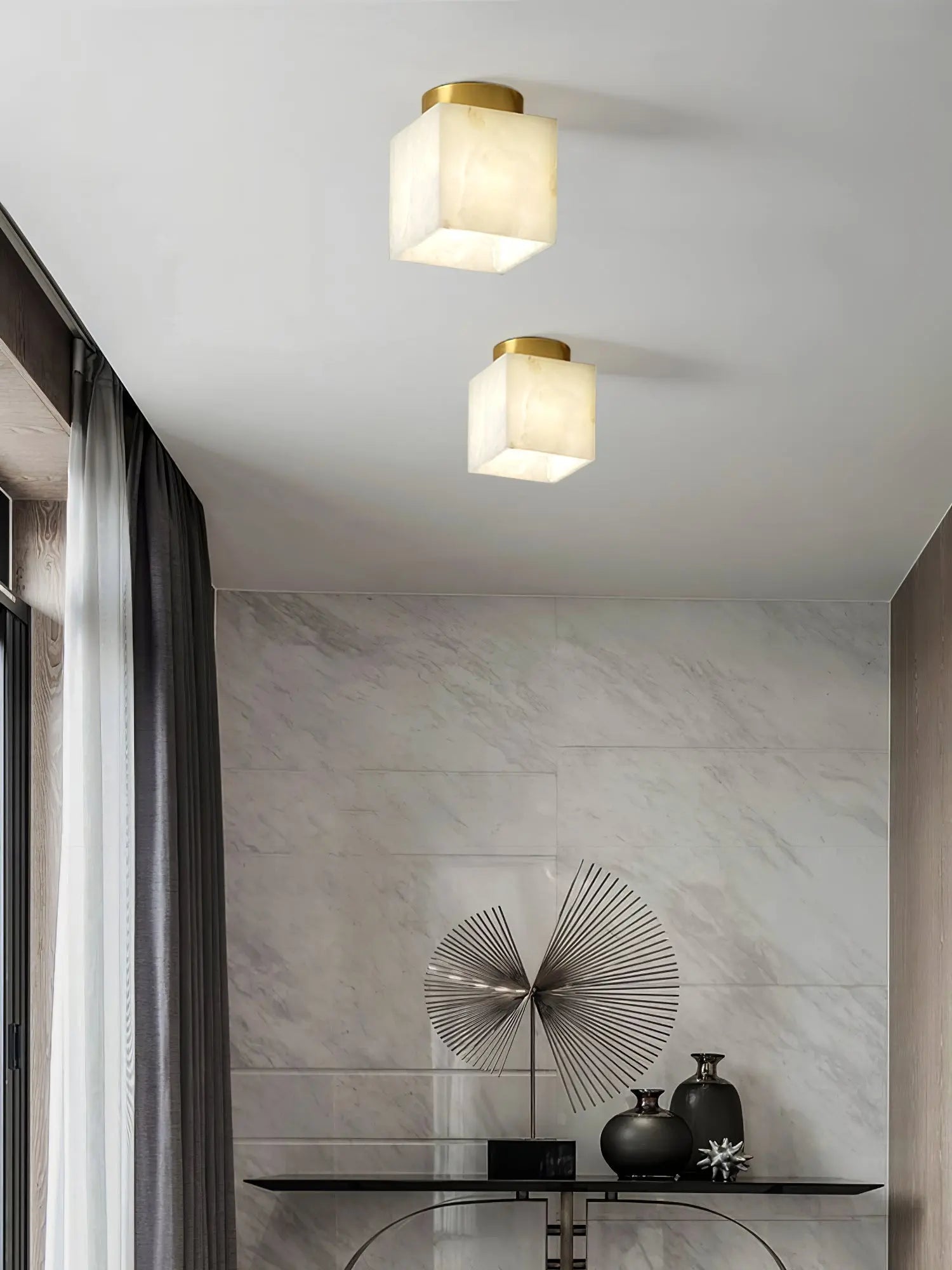 AuraGlow - Stilig Moon Alabaster Taklampe for Magisk Belysning Motelys