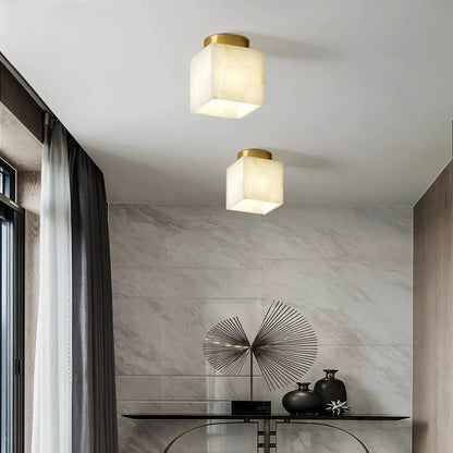 AuraGlow - Stilig Moon Alabaster Taklampe for Magisk Belysning Motelys