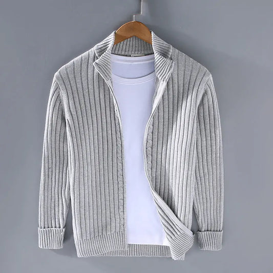 ChicKnit - Strikket Cardigan for Menn i Moderne Stil Motelys