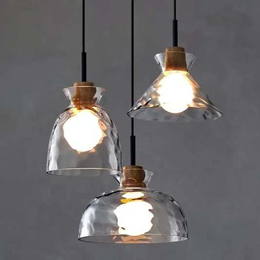 LuxeGlow - Stilig Glass Pendellampe i Treoppheng for Moderne Rom Motelys