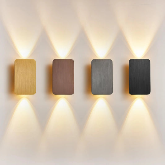 LumenArt - Rektangelformet Vegglampe for Elegant Belysning Motelys