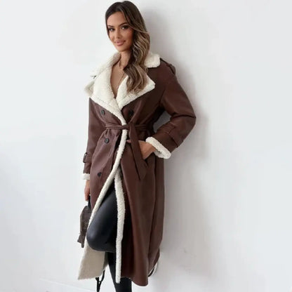 FurElegance - Lang Pelsfrakk for En Glamorøs Look Motelys