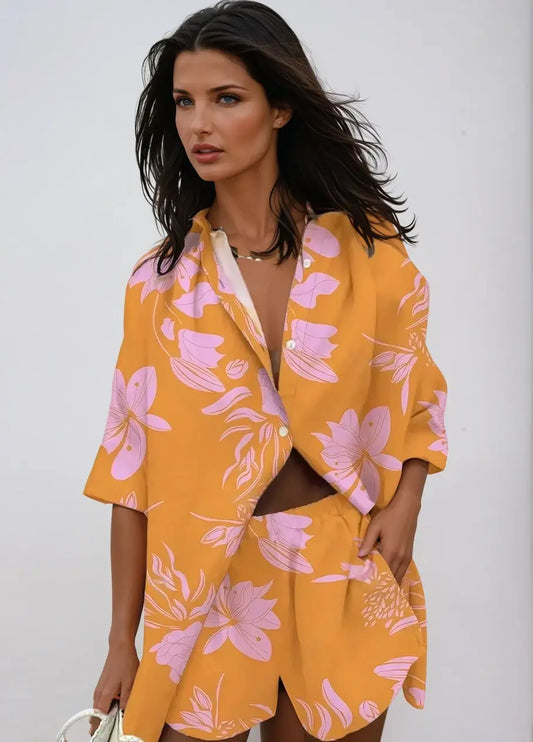 ChicWave - Sett med bluse og shorts for En Uanstrengt Stil Motelys