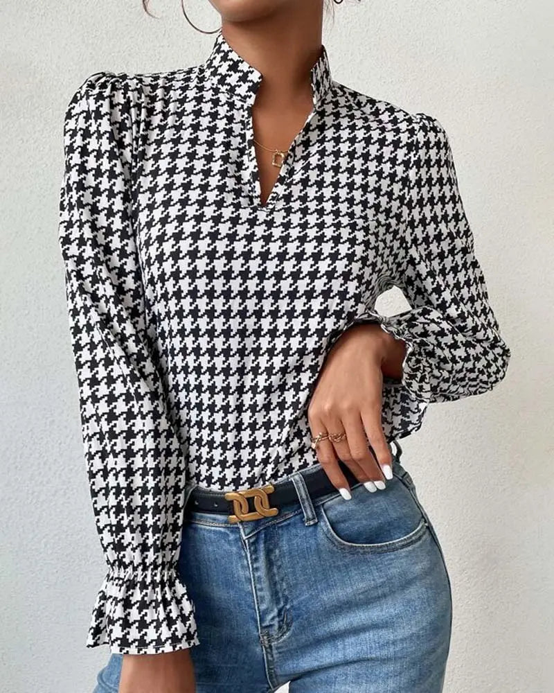 ChicVibe - Trendy Bluse med Mønster for Moderne Stiler Motelys
