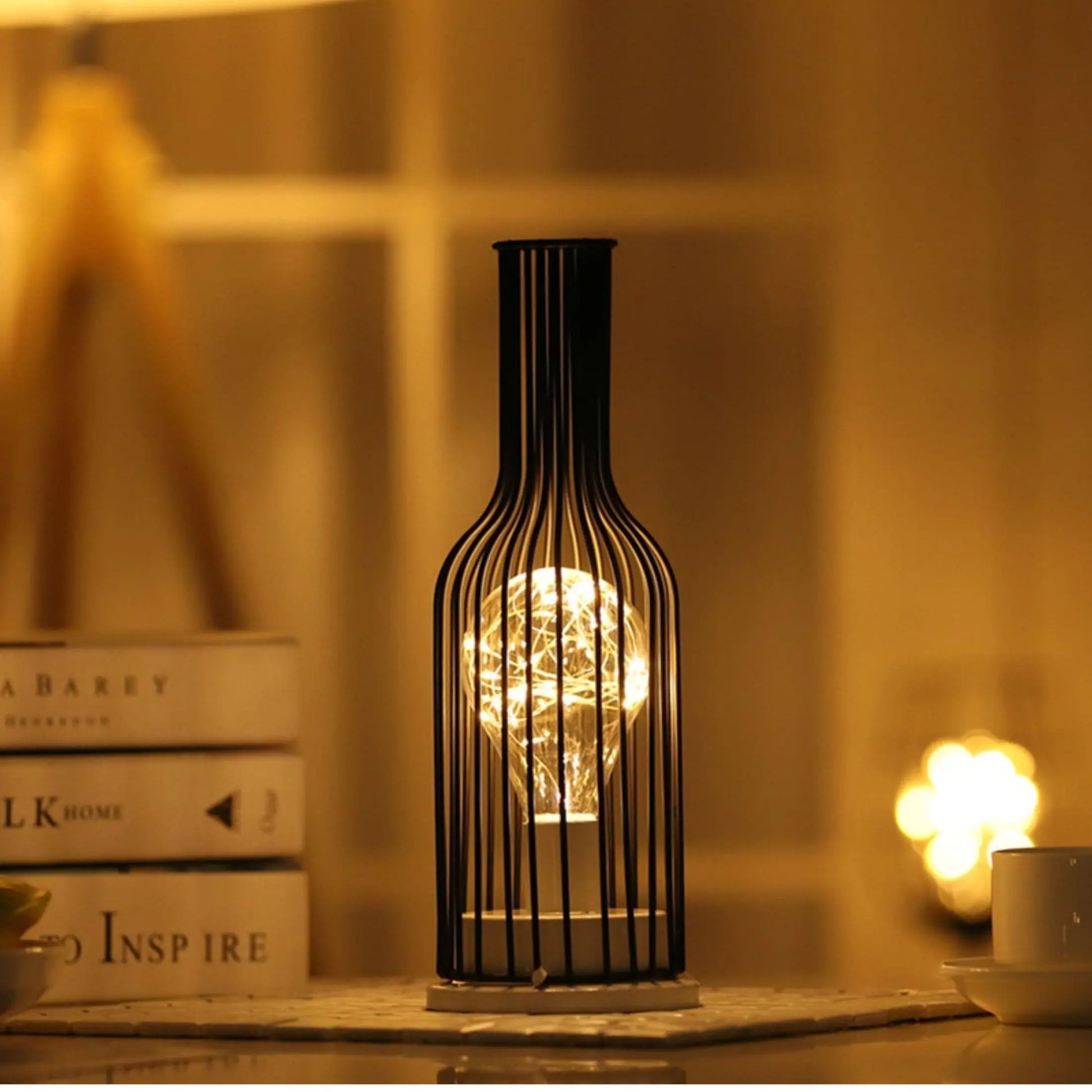 LuxeLight - Elegant Bordlampe for Stilig Belysning i Hjemmet Motelys