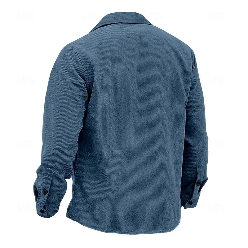 Knappet frakk til menn Motelys