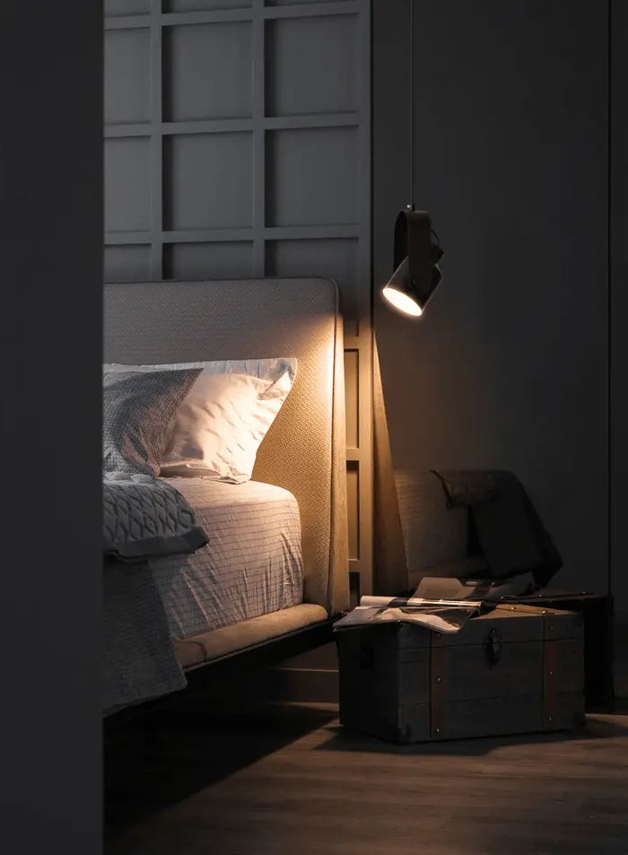 Pendellampe i Tre og Metall Motelys