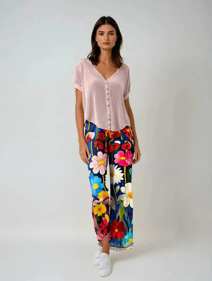 LinenTrend - T-Skjorte i Lin med Elegante Knapperedetaljer for Stiltips Motelys