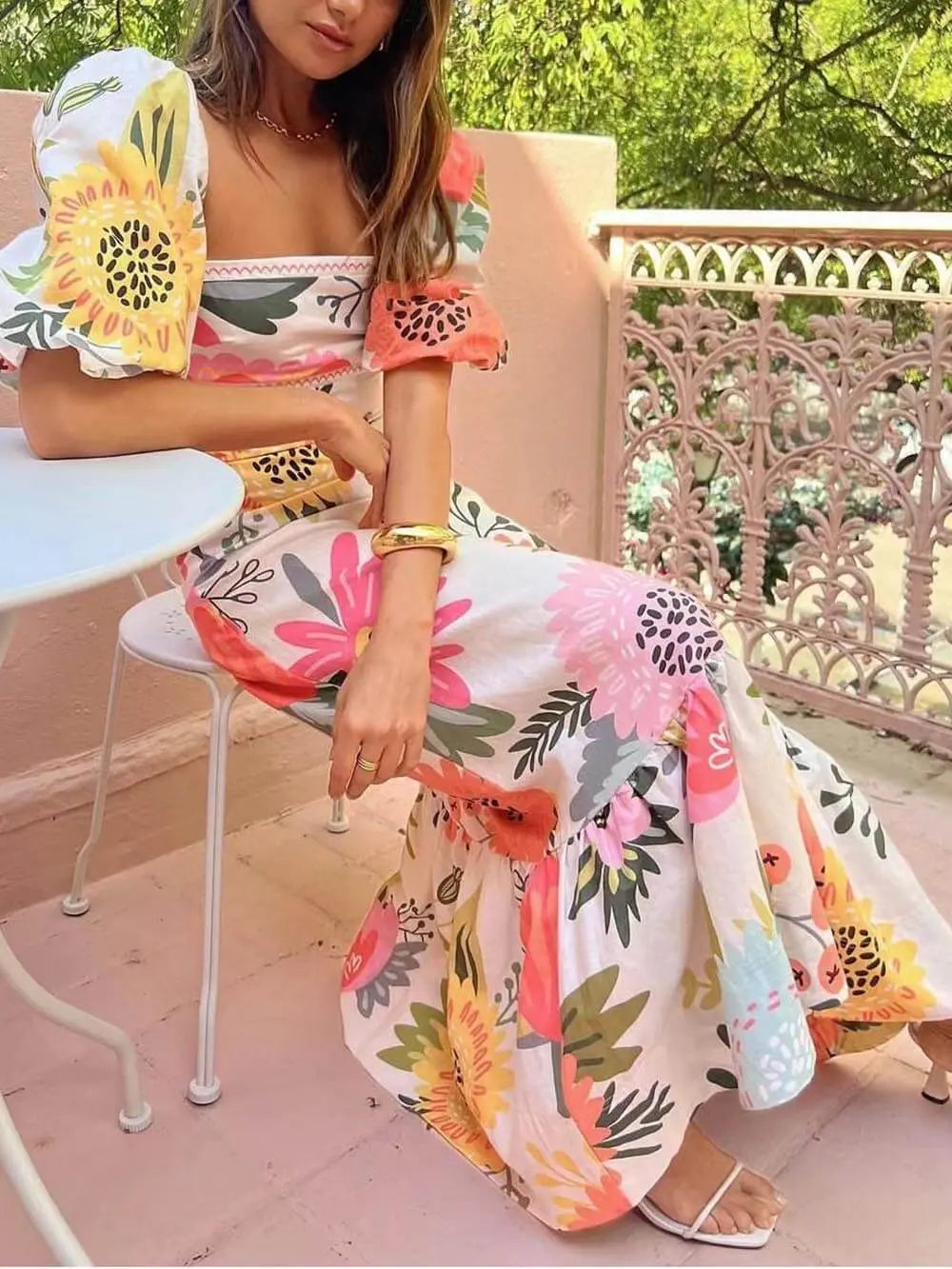FloraCharm - Boho Maxi Kjole for Kvinner med Puffermer Motelys