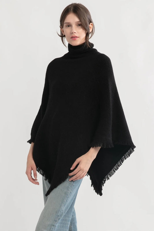 Ava – Elegant Strikket Cape Poncho med Frynser Motelys