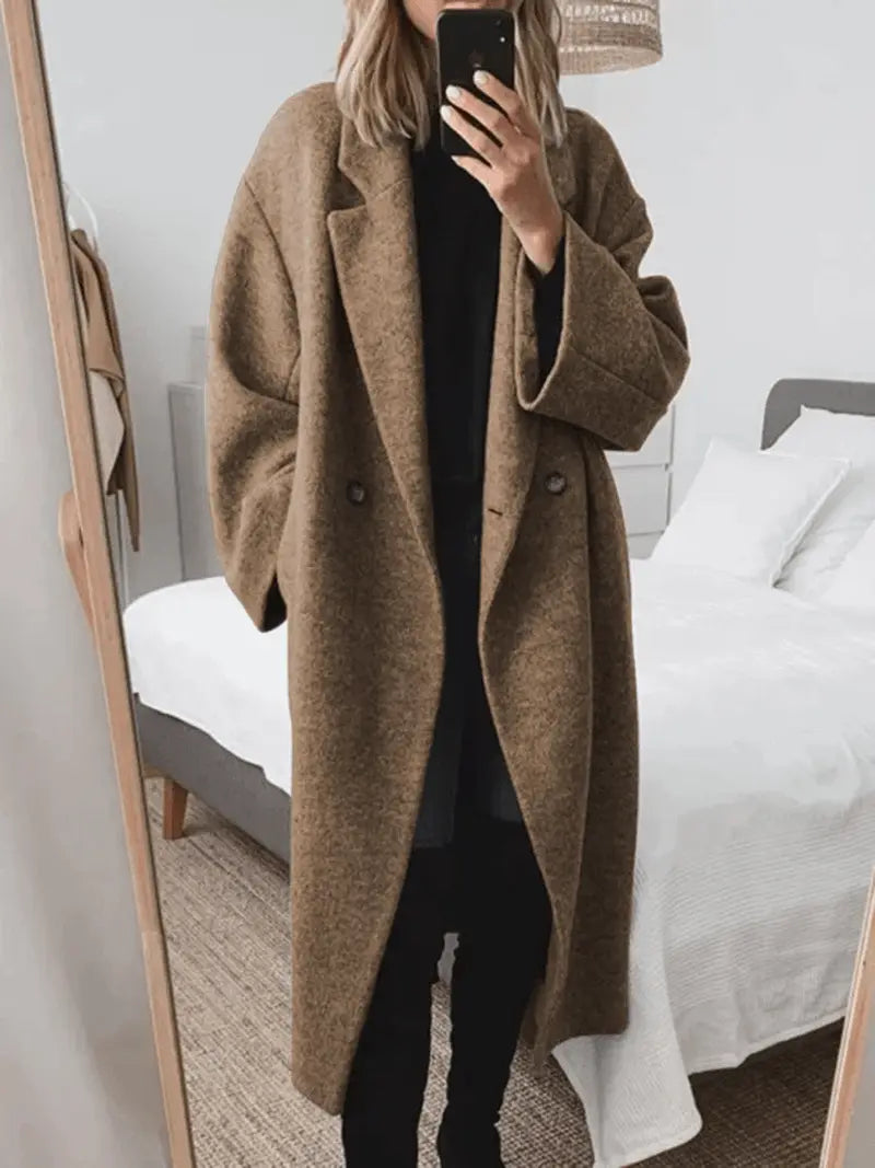 Celeste – Luksuriøs Oversized Ullkåpe Motelys